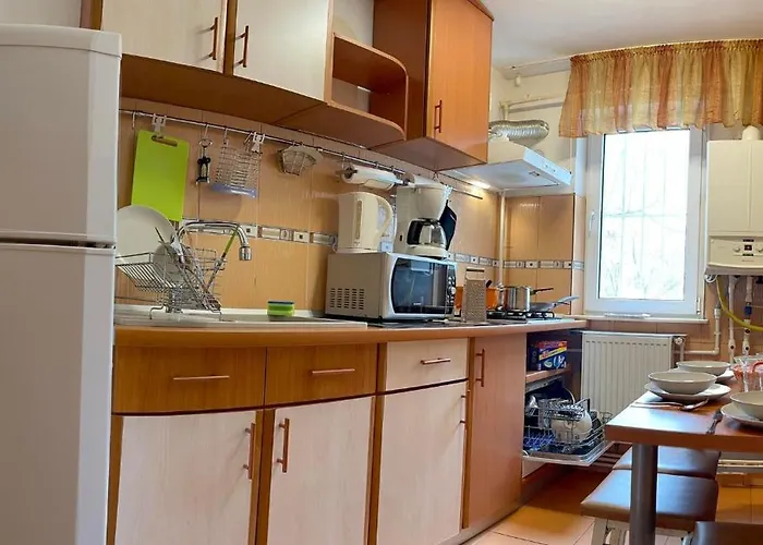 Charming Flat Near Black Sea アパート